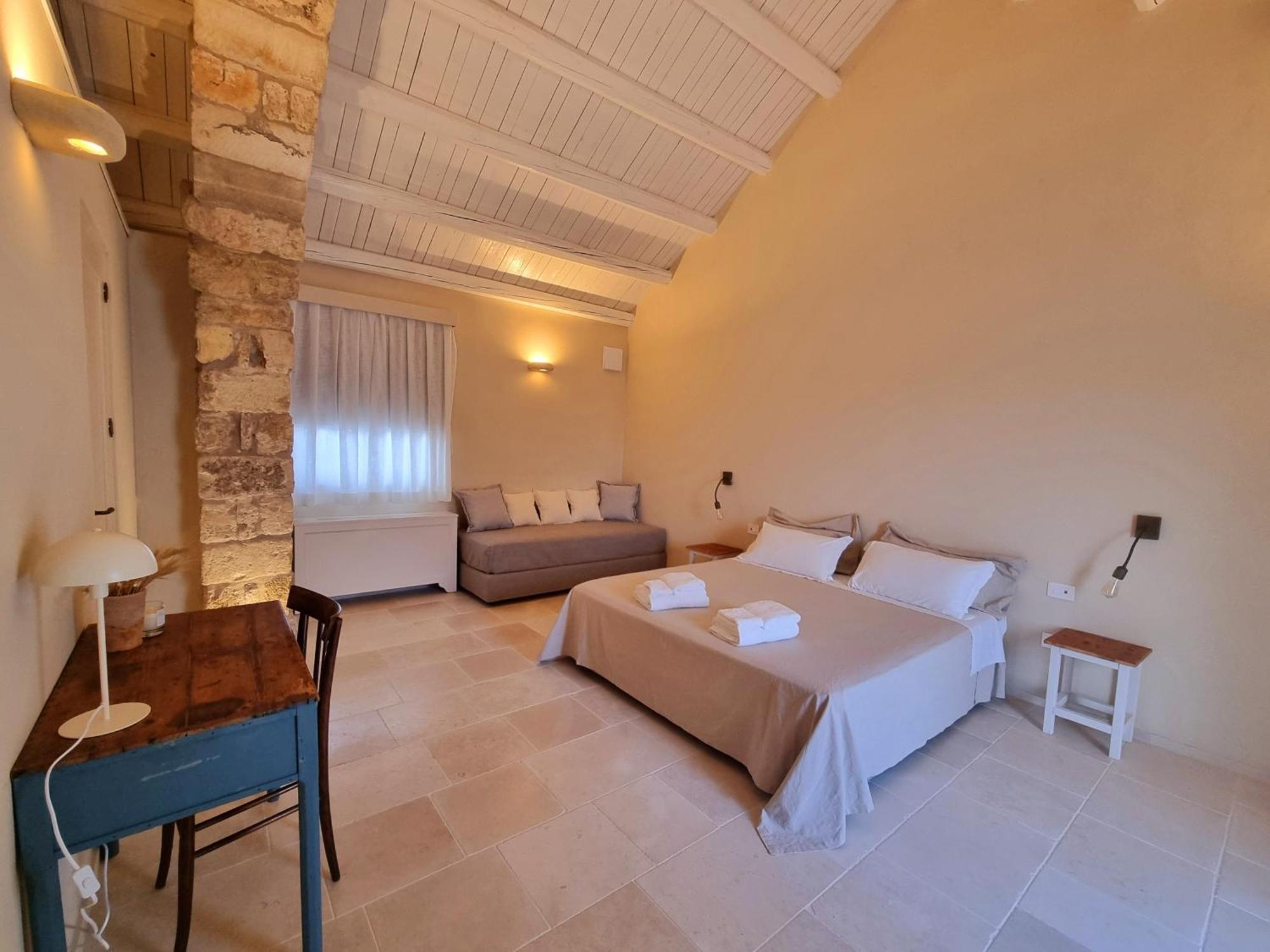 Masseria Vaccaro By Raro Villas - Self Check-In Brindisi Room photo