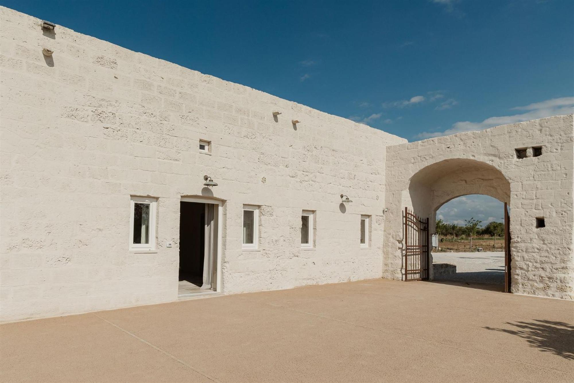 Masseria Vaccaro By Raro Villas - Self Check-In Brindisi Exterior photo