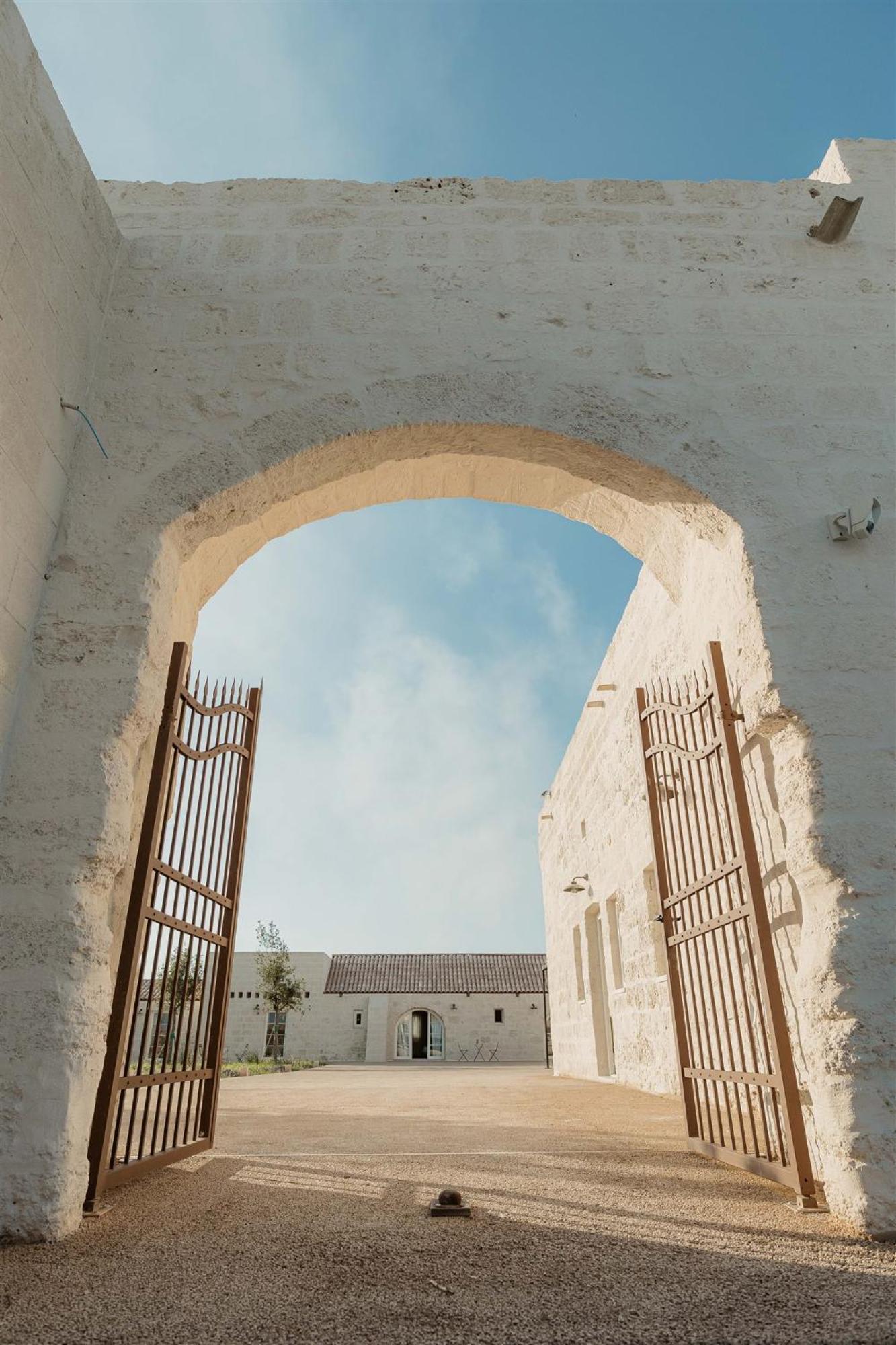 Masseria Vaccaro By Raro Villas - Self Check-In Brindisi Exterior photo